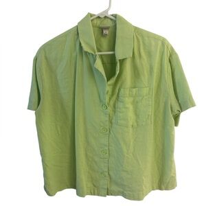 Green Short Sleeve Shirt - size M